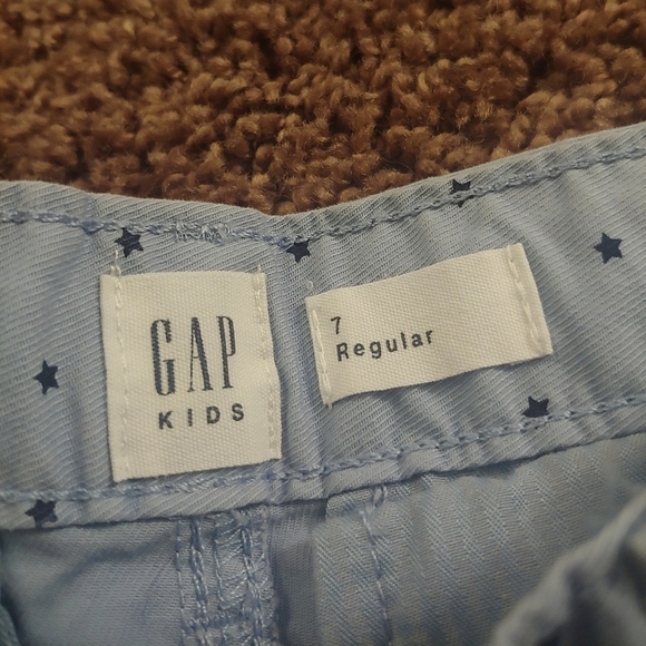Gap Kids blue star print shorts - Picture 3 of 5